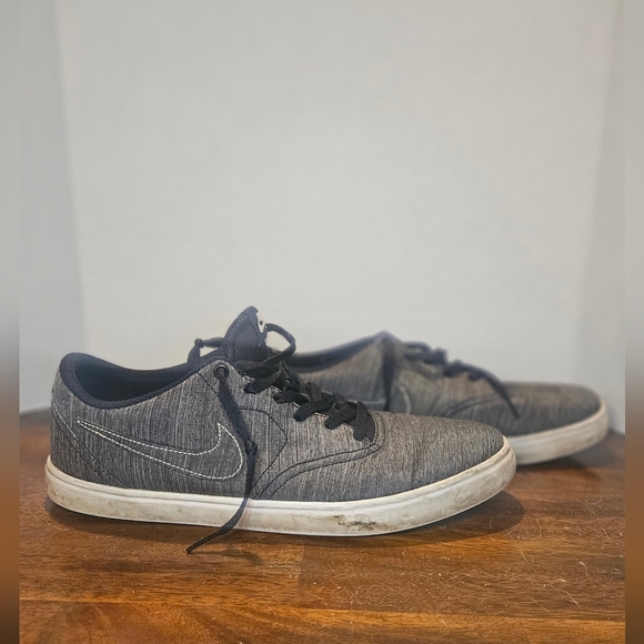 Size 12 - Nike SB Check Solarsoft Canvas Black White - Picture 7 of 9